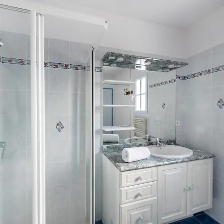 Coquette Maison Avec Piscine Partagee 펜션 *
